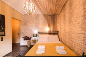 IRIDA COZY HOUSE center